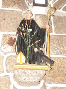 Imaxe de S. Bieito, patrón da orde beneditina,  á que pertencía o priorado de Baíñas (foto XMLS) 