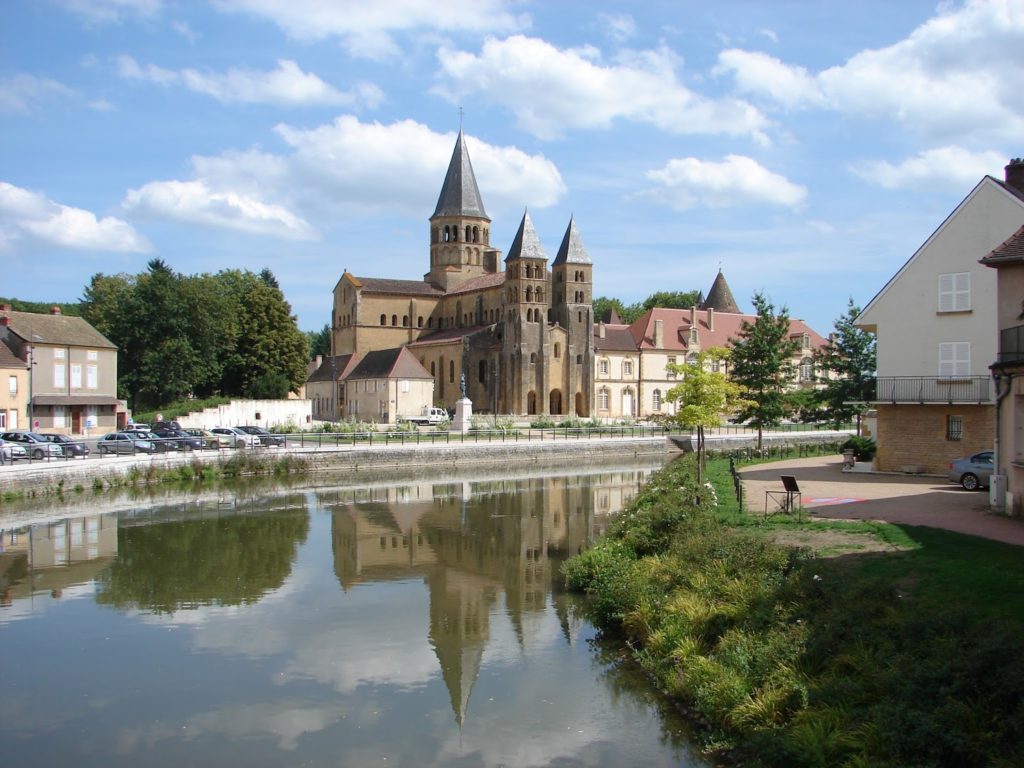 Igrexa de Paray-le-Monial (XMLS)