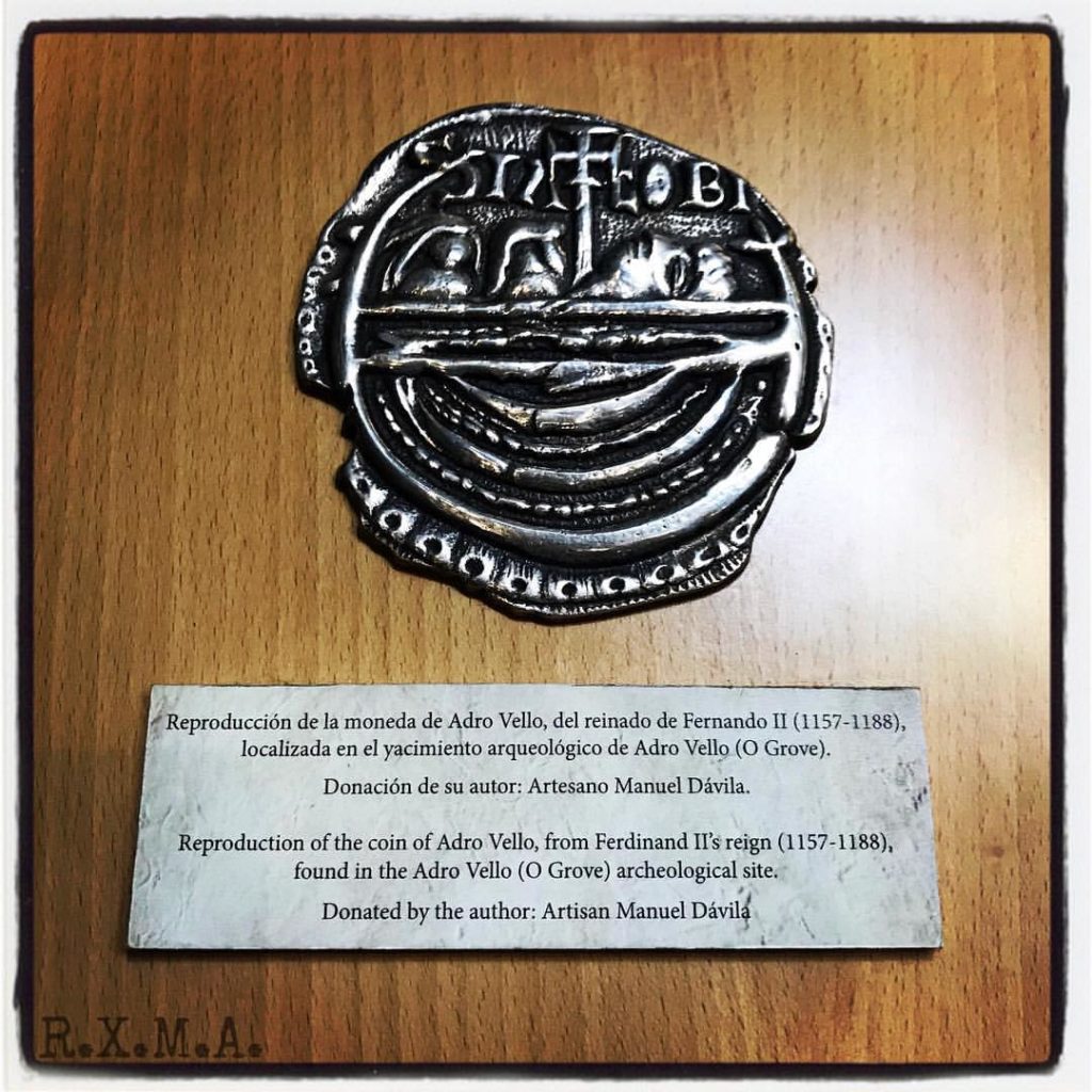 A moeda do Adro Vello (OGrove) exposta no Museo das Peregrinacións de Santiago -rutaphaenomenons.me